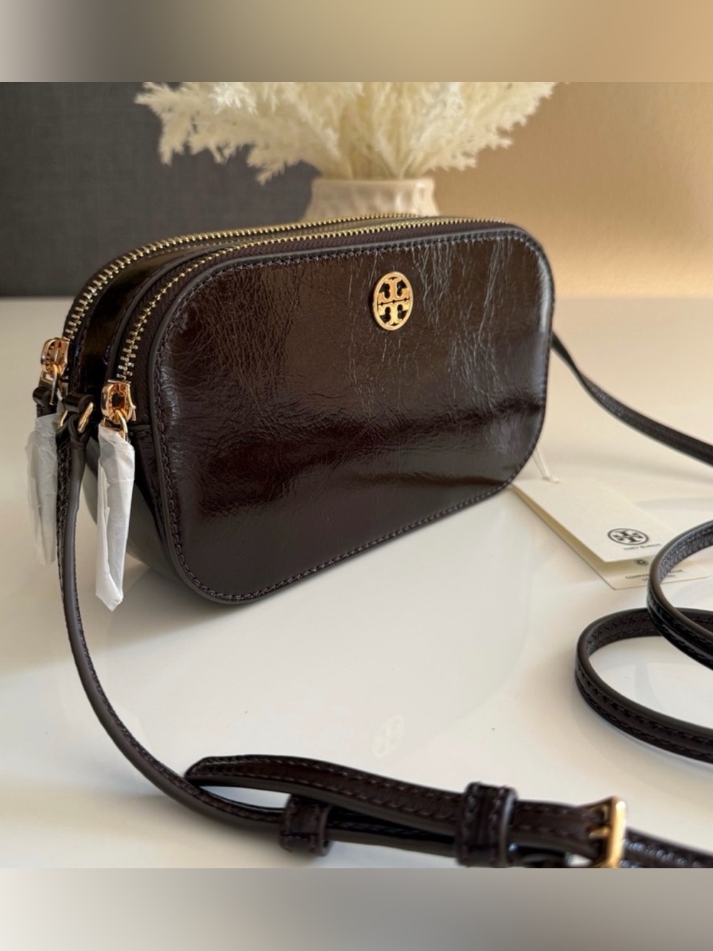 NWT, tory bruch shine camera crossbody bag 176893 tempranillo $425